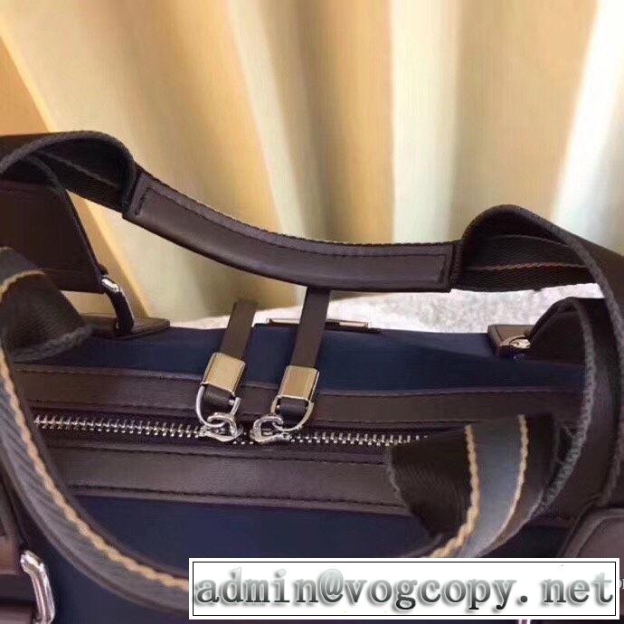 素敵続くトレンド プラダ 2019秋冬トレンドデザイン PRADA 今年注目すべき秋冬ファッション ハンドバッグ