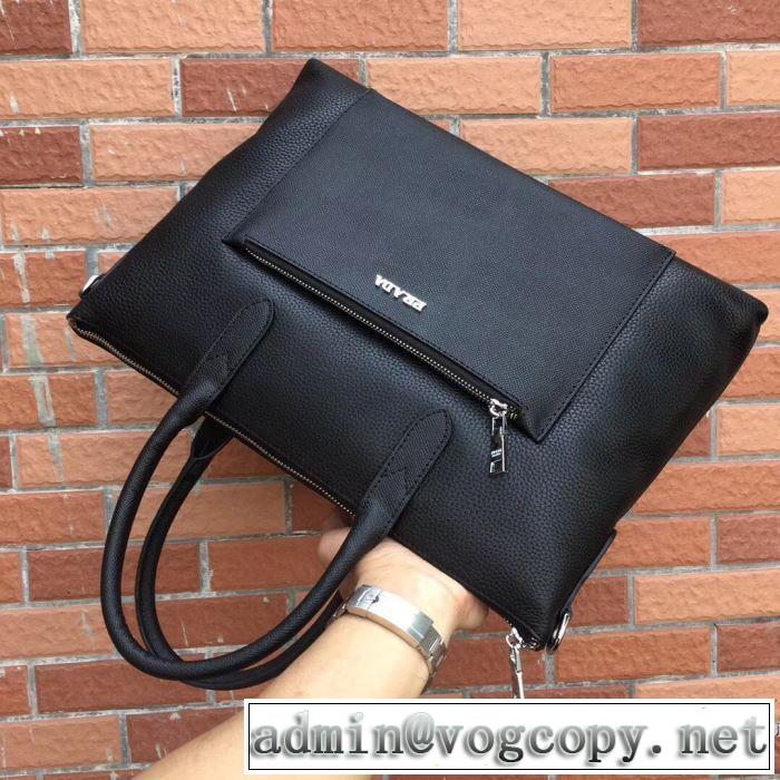 PRADA ヒットする秋冬コレクション プラダ 2019トレンドアイテム激安  ハンドバッグ  秋冬ファッションコーディネート