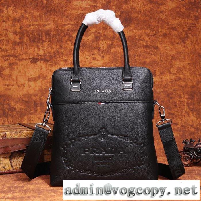 ハンドバッグ  使いやすさのトレンド プラダ 2019-2020秋冬のファッション PRADA 今季トレンド新作はこれ