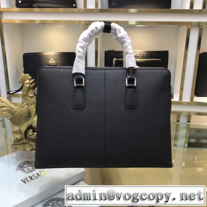 【2019秋冬】今きてる最先端ブランド プラダ PRADA 現在流行中のおすすめ人気 ハンドバッグ 人気ブランドの新作秋冬トレンド