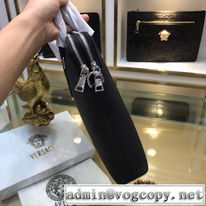 【2019秋冬】今きてる最先端ブランド プラダ PRADA 現在流行中のおすすめ人気 ハンドバッグ 人気ブランドの新作秋冬トレンド