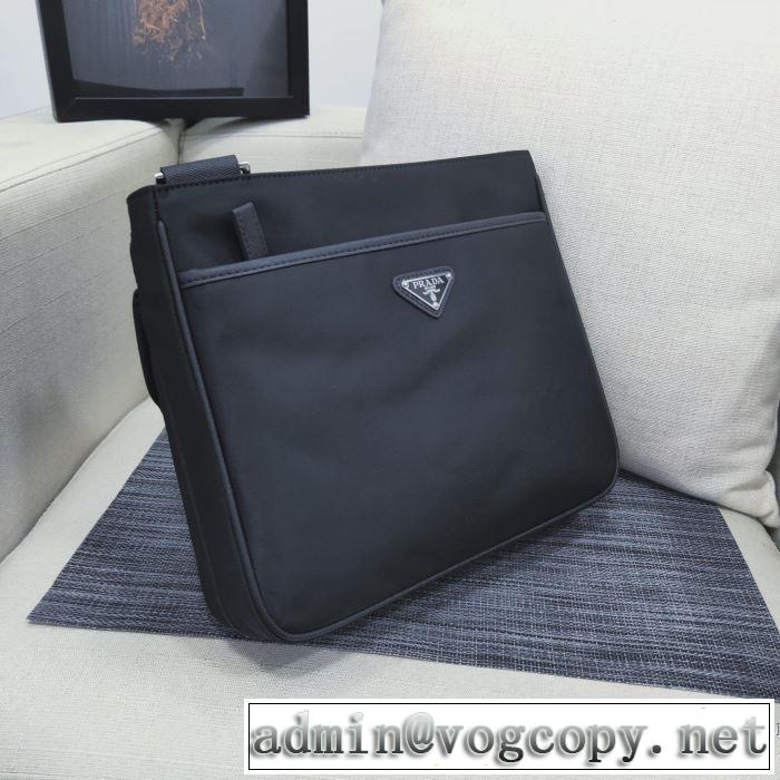 PRADA 今シーズン注目のアイテム ショルダーバッグ 2019秋、イチオシ上品  プラダ 秋こそ楽しめるアイテム