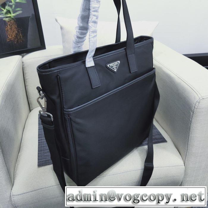 【最新】2019年秋冬のトレンド速報 ハンドバッグ 優しいのに存在感   プラダ PRADA 毎日はちょっとイイ秋冬新品