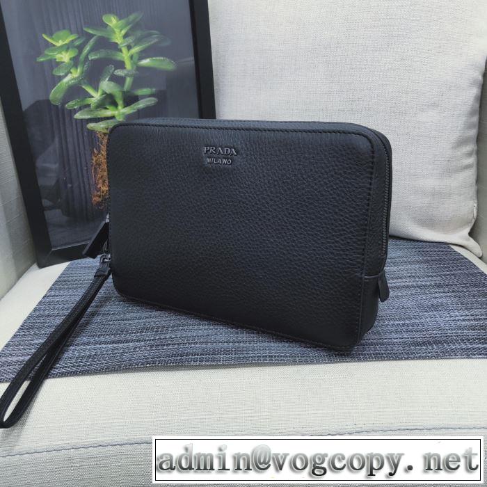 寒い季節トレンド上品 ポーチ プラダ 今年の秋冬のトレンド激安セール PRADA 2019?2020秋冬流行色紹介