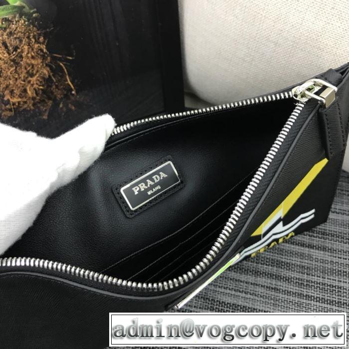 ポーチ 秋冬とれんど新品目立ち プラダ 2019秋冬最重要アイテム PRADA ファッション上級者向け 2色可選