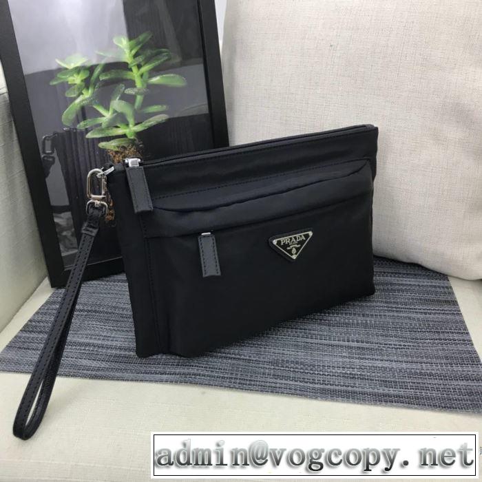 プラダ PRADA 2019秋冬トレンドデザイン人気の秋冬新作再登場 ポーチ 今年注目すべき秋冬ファッション