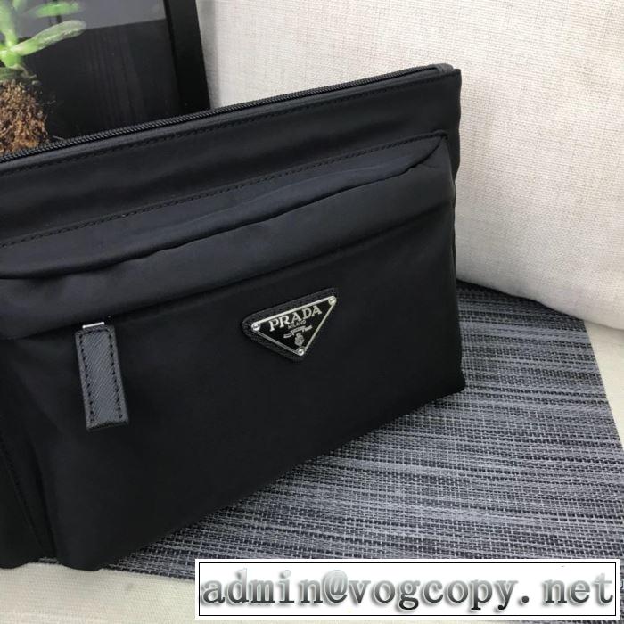 プラダ PRADA 2019秋冬トレンドデザイン人気の秋冬新作再登場 ポーチ 今年注目すべき秋冬ファッション