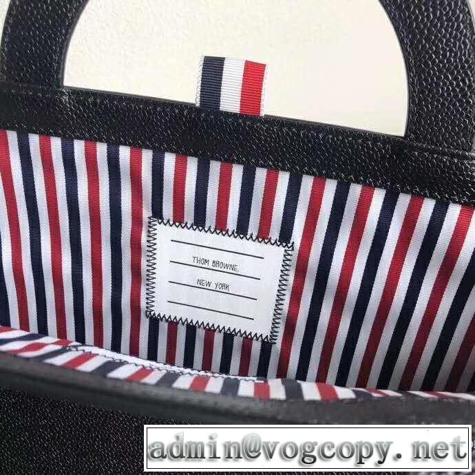 2019年春夏流行ファッション 今シーズン人気のアイテム トムブラウン THOM BROWNE ポーチ