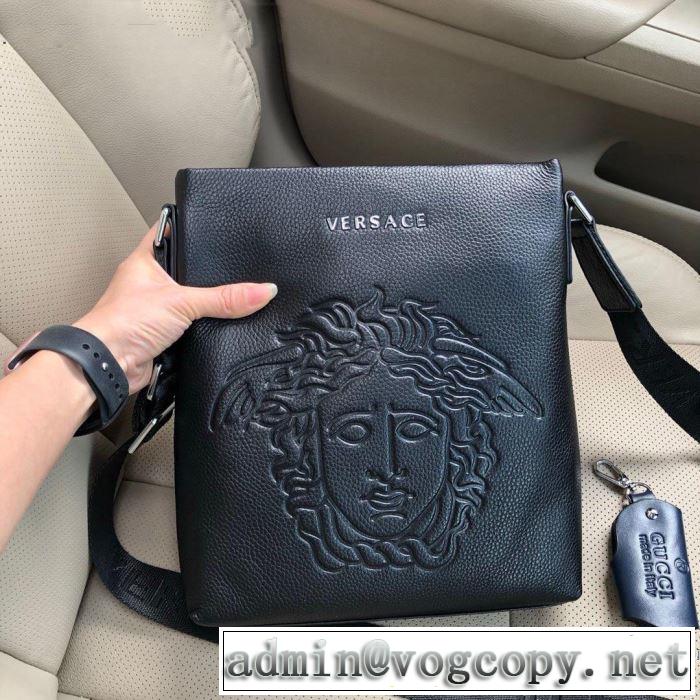 【2019春夏】最新コレクション 春夏！大人カジュアル ヴェルサーチVERSACE ビジネスバッグ