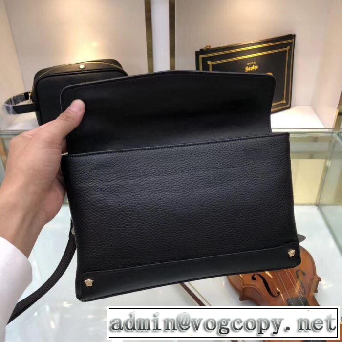 ポーチ 2019春夏のトレンド新商品 春夏シンプルファッションでOK！ ヴェルサーチVERSACE