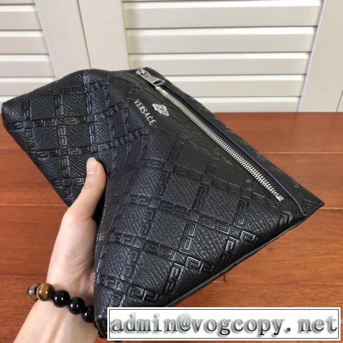 メデューサポーチVERSACEヴェルサーチ クラッチバッグ レザー コピー 安い 高級高品質LARGE EMBOSSED GREEK KEY CLUTCH