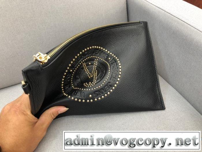 ポーチおしゃれに秋を迎えるために  ヴェルサーチ 人気ブランドの秋冬新色 VERSACE 2019トレンドカラー秋冬セール