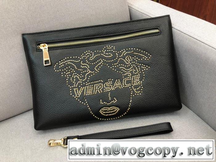 とにかく完璧ブランド新作 ヴェルサーチ 秋服コーデ2019年版 VERSACE  大胆なチェックの人気トレンド ポーチ