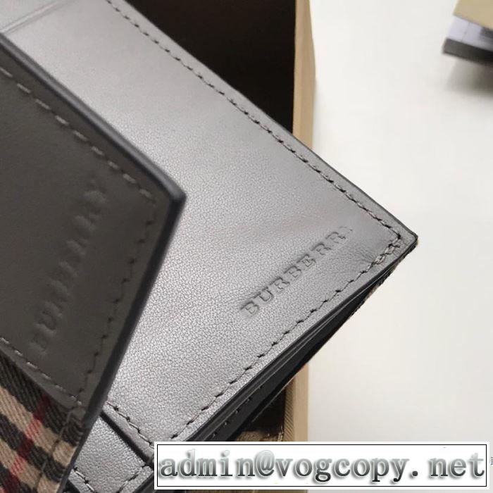 2色可選 財布/ウォレッ バーバリー BURBERRY 【2019春夏】最新コレクション 夏先に大活躍する