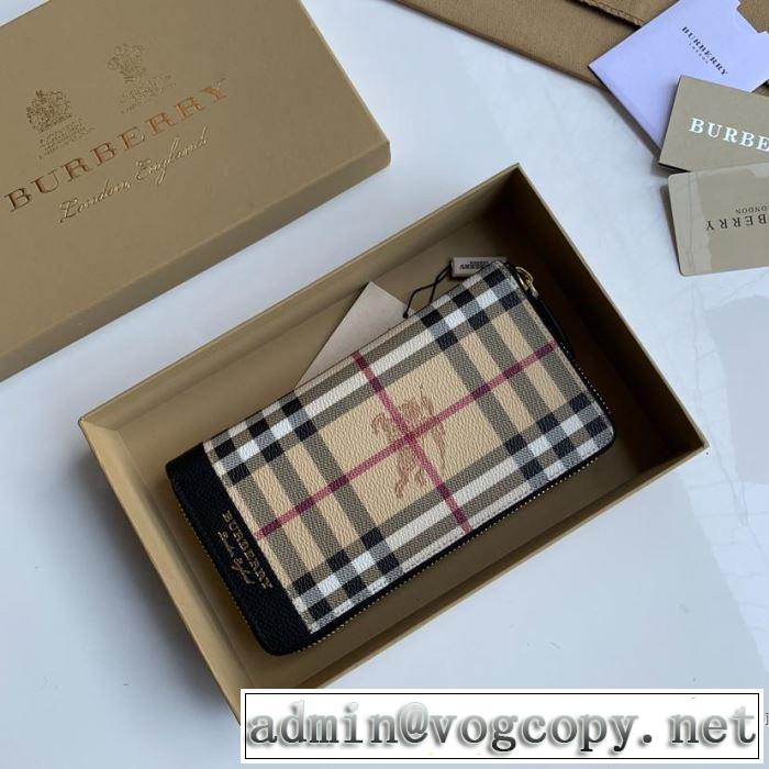 2019年春夏シーズンの人気 夏に良く似合うちょっと新品  バーバリー BURBERRY 財布/ウォレッ