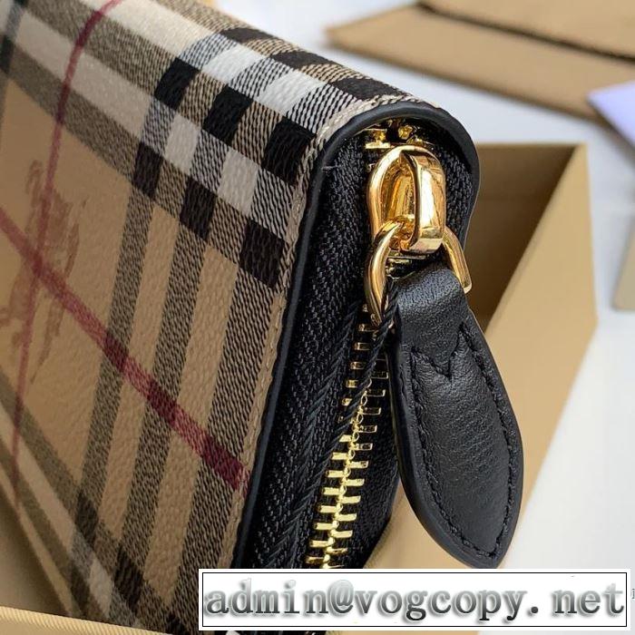 2019年春夏シーズンの人気 夏に良く似合うちょっと新品  バーバリー BURBERRY 財布/ウォレッ