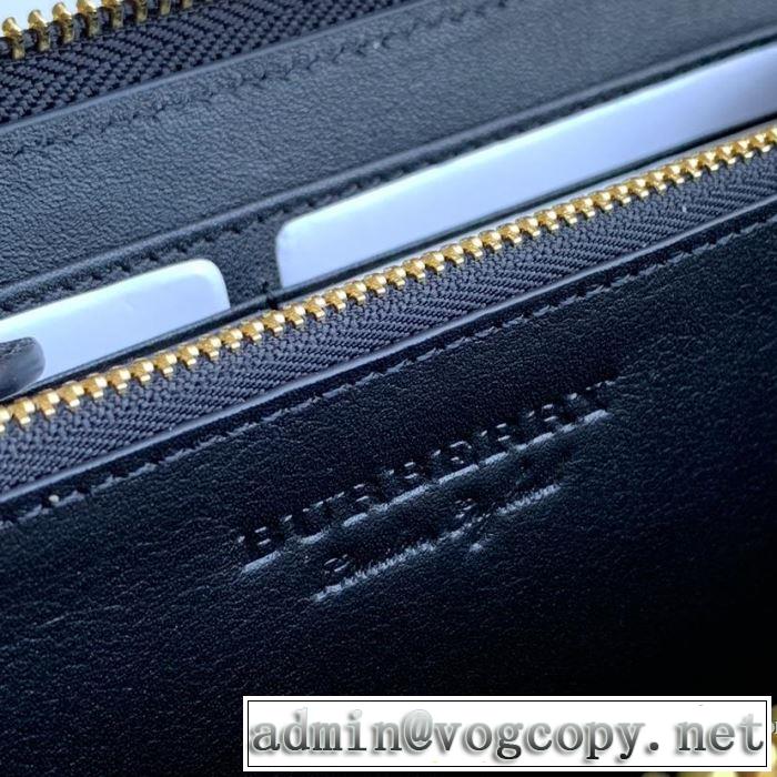 2019年春夏シーズンの人気 夏に良く似合うちょっと新品  バーバリー BURBERRY 財布/ウォレッ