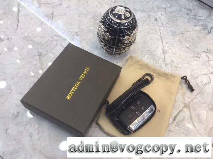 ボッテガ ヴェネタ BOTTEGA VENETA 財布 季節をまたい新作アイテム 2019年の夏のマスト