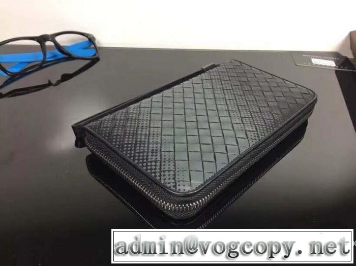 2019年春夏流行ファッション 大人の可愛さを引き立て ボッテガ ヴェネタ BOTTEGA VENETA 財布