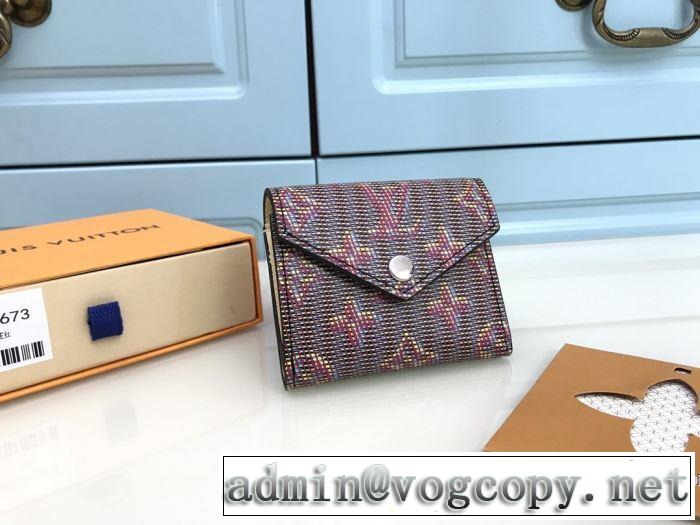 大人かわいい秋冬コーデを楽しみ ルイ ヴィトン LOUIS VUITTON 2019秋のファッショントレンドはこれ 財布/ウォレット
