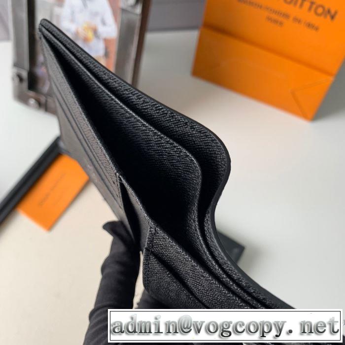 LOUIS VUITTON 気になる2019年秋のファッション ルイ ヴィトン 今から取り入れられるトレンド  財布/ウォレット2019年秋冬に欠かせない
