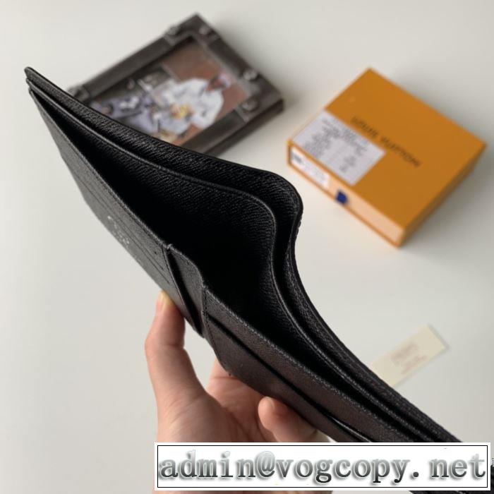 LOUIS VUITTON 2019-20秋冬トレンドファッション ルイ ヴィトン  財布/ウォレット 最新秋冬トレンドをチェック