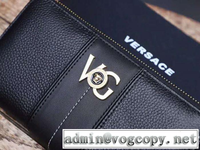 財布【2019年】夏のファッション ヴェルサーチVERSACE まずは定番！人気アイテム