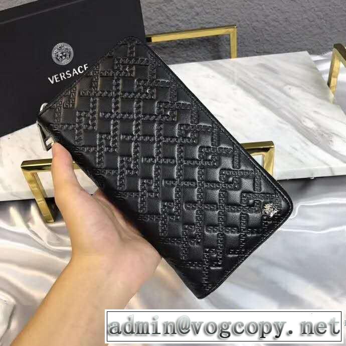 2019年春夏流行ファッション 大人の可愛さを引き立て ヴェルサーチVERSACE 財布