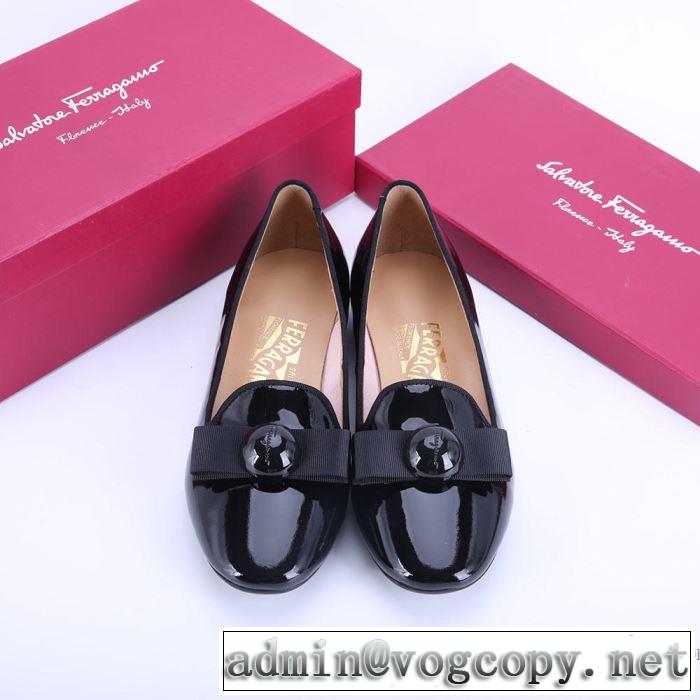 サルヴァトーレフェラガモ FERRAGAMO ローファー 3色可選 今季は特に注目ファション 2019年春夏シーズンの人気