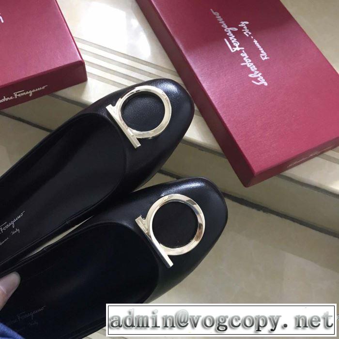 2019春夏トレンドアイテム 春夏の流行りトップス サルヴァトーレフェラガモ FERRAGAMO ローファー 3色可選
