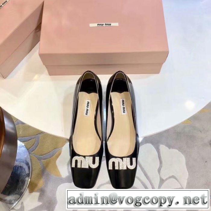 ミュウミュウ MIUMIU ローファー 4色可選 2019春夏トレンドアイテム 春夏！大人カジュアル
