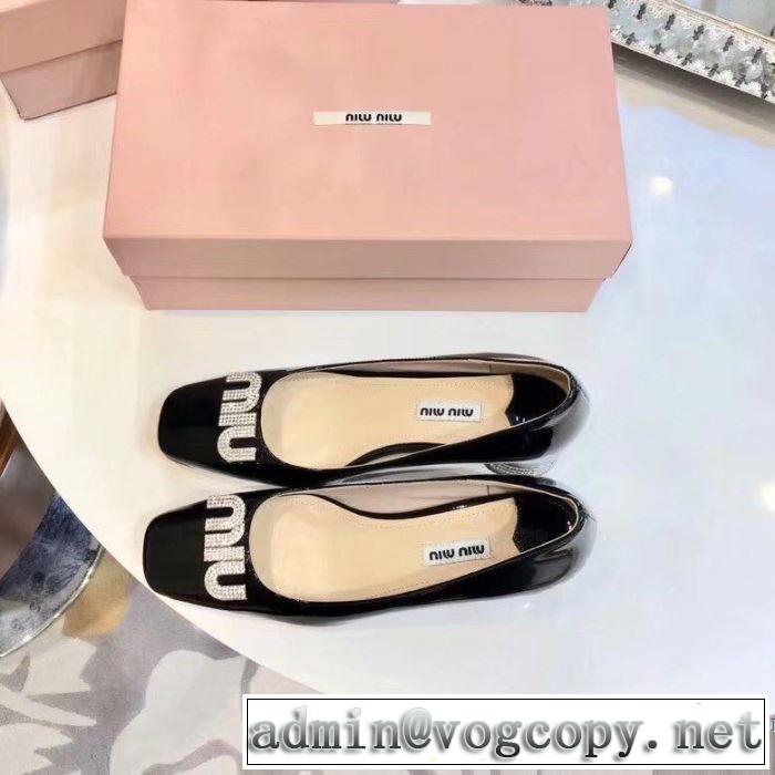 ミュウミュウ MIUMIU ローファー 4色可選 2019春夏トレンドアイテム 春夏！大人カジュアル