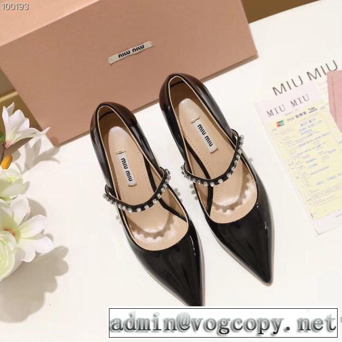 暑い季節も大活躍 《2019年》今、注目のストリート ミュウミュウ MIUMIU ハイヒール 2色可選