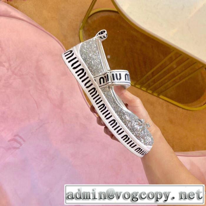2019春夏は人気定番 春夏シンプルファッションでOK！ミュウミュウ MIUMIU ローファー 3色可選