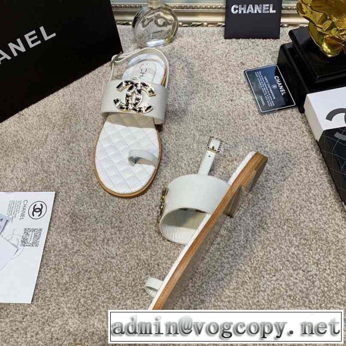 CH CH サンダル 《2019年》今、注目のストリート さわやか夏スタイル新品