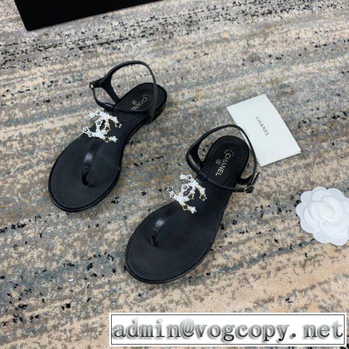 3色可選 サンダル 2019春夏も引き続きトレンド 春夏らしい爽やかさ CH CH