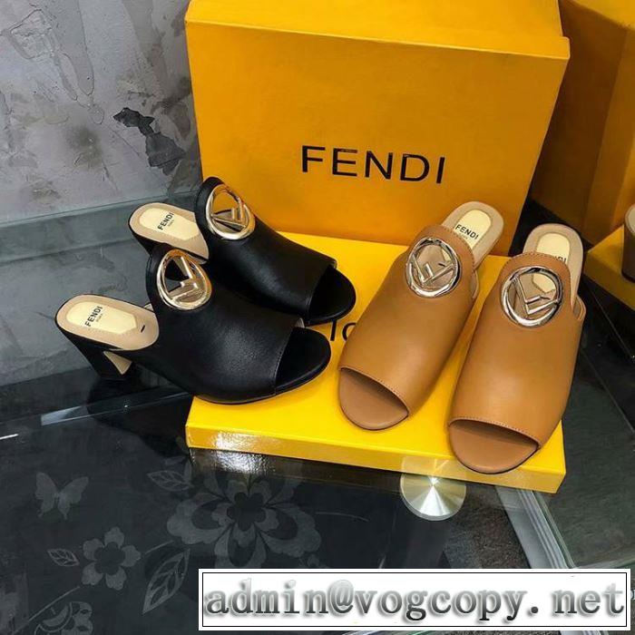 目を引く春夏トップス 2019春夏の大注目トレンド フェンディ FENDI サンダル 2色可選