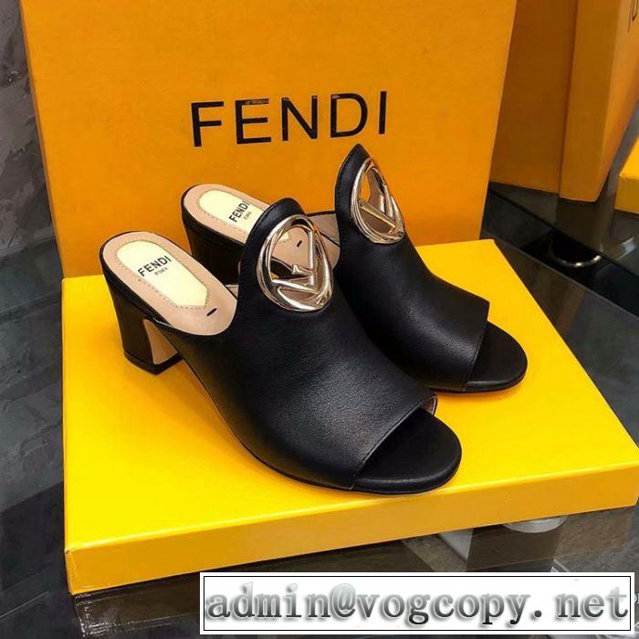 目を引く春夏トップス 2019春夏の大注目トレンド フェンディ FENDI サンダル 2色可選