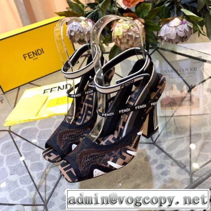 4色可選 サンダル 春夏シンプルファッションでOK！春夏の流行り2019新品  フェンディ FENDI