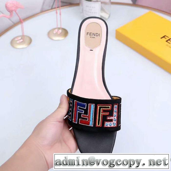 2019年春夏シーズンの人気 爽やかカジュアル人気 フェンディ FENDI サンダル 3色可選
