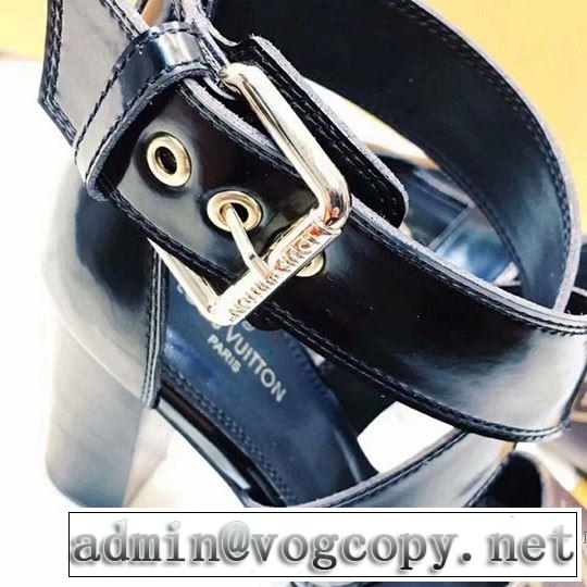 今期注目のブランドトレンド 2019年春夏シーズンの人気 ルイ ヴィトン LOUIS VUITTON サンダル