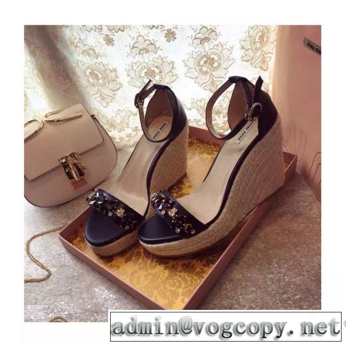 ミュウミュウ MIUMIU サンダル 4色可選 2019春夏も引き続きトレンド 春夏の流行りトップス