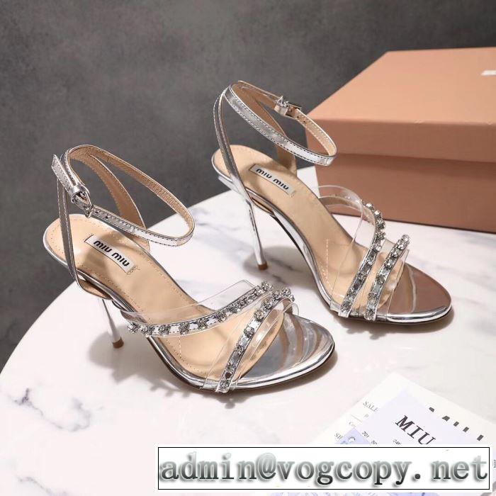 今から夏まで活躍する 2019春夏トレンドアイテム ミュウミュウ MIUMIU サンダル 2色可選