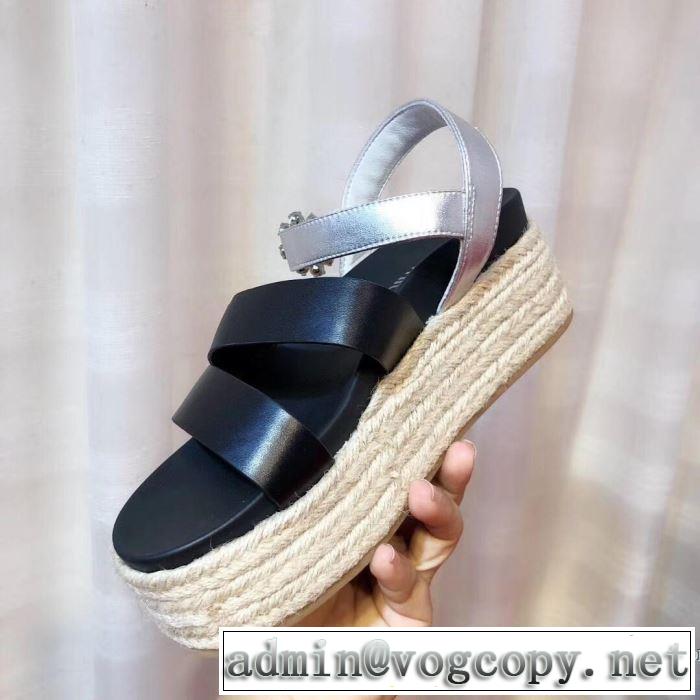 【2019年】夏のファッション 春夏らしい爽やかさ ミュウミュウ MIUMIU サンダル 2色可選