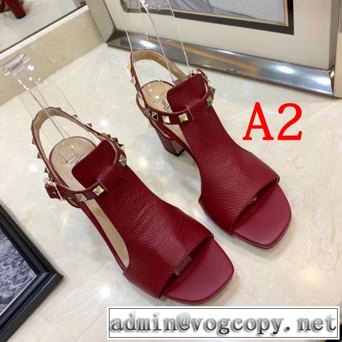 2019春夏のトレンド新商品 ヴァレンティノ VALENTINO サンダル 3色可選 今から夏まで活躍する