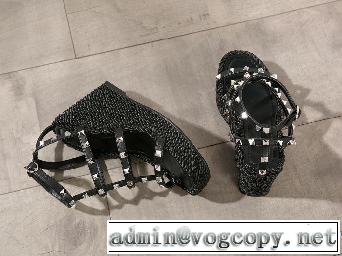 ヴァレンティノ VALENTINO サンダル 4色可選 2019春夏も引き続きトレンド 今っぽく新作アイテム