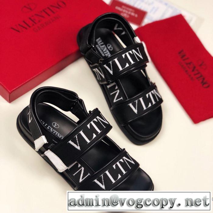 2019夏ファション新品 高級感が好評です ヴァレンティノ VALENTINO サンダル 2色可選 男女兼用