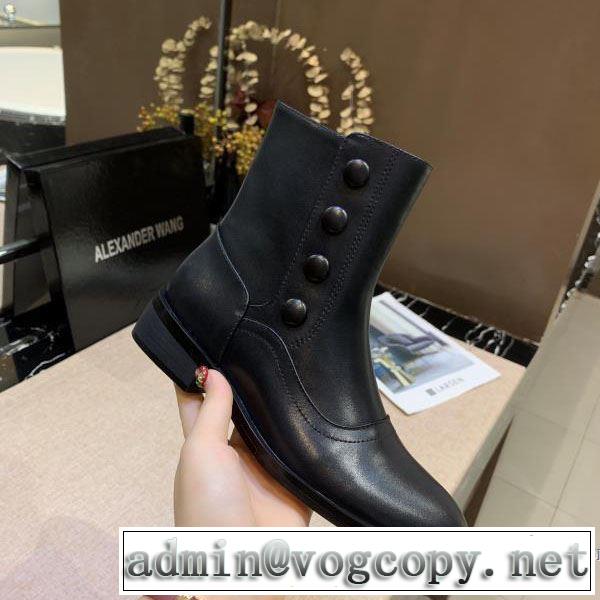 2019秋断然ブランド推し  レザーブーツ 秋冬コーデと相性がいい アレキサンダーワン ALEXANDER WANG おしゃれなファッションコーデ