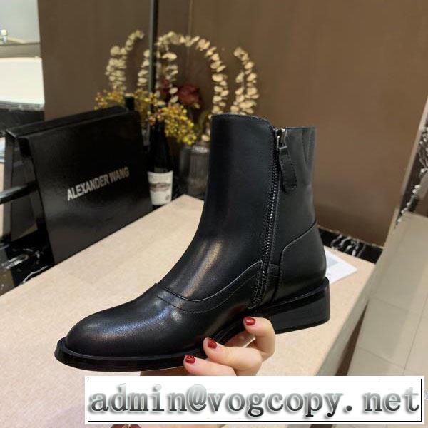 2019秋断然ブランド推し  レザーブーツ 秋冬コーデと相性がいい アレキサンダーワン ALEXANDER WANG おしゃれなファッションコーデ
