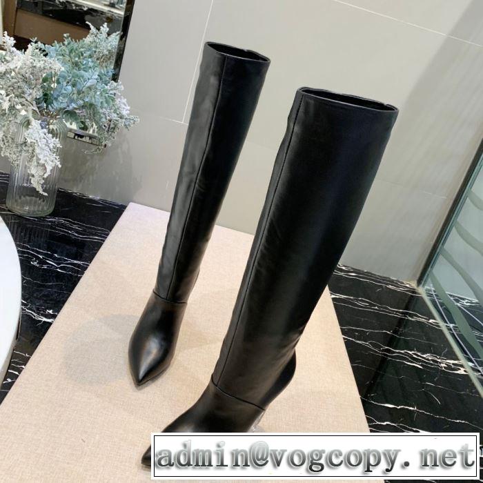 3色可選 バルマン やっぱり優しい色 BALMAIN 最新秋冬トレンドをチェック！2019-20秋冬 レザーブーツ 絶対おさえるべきカラーと最新